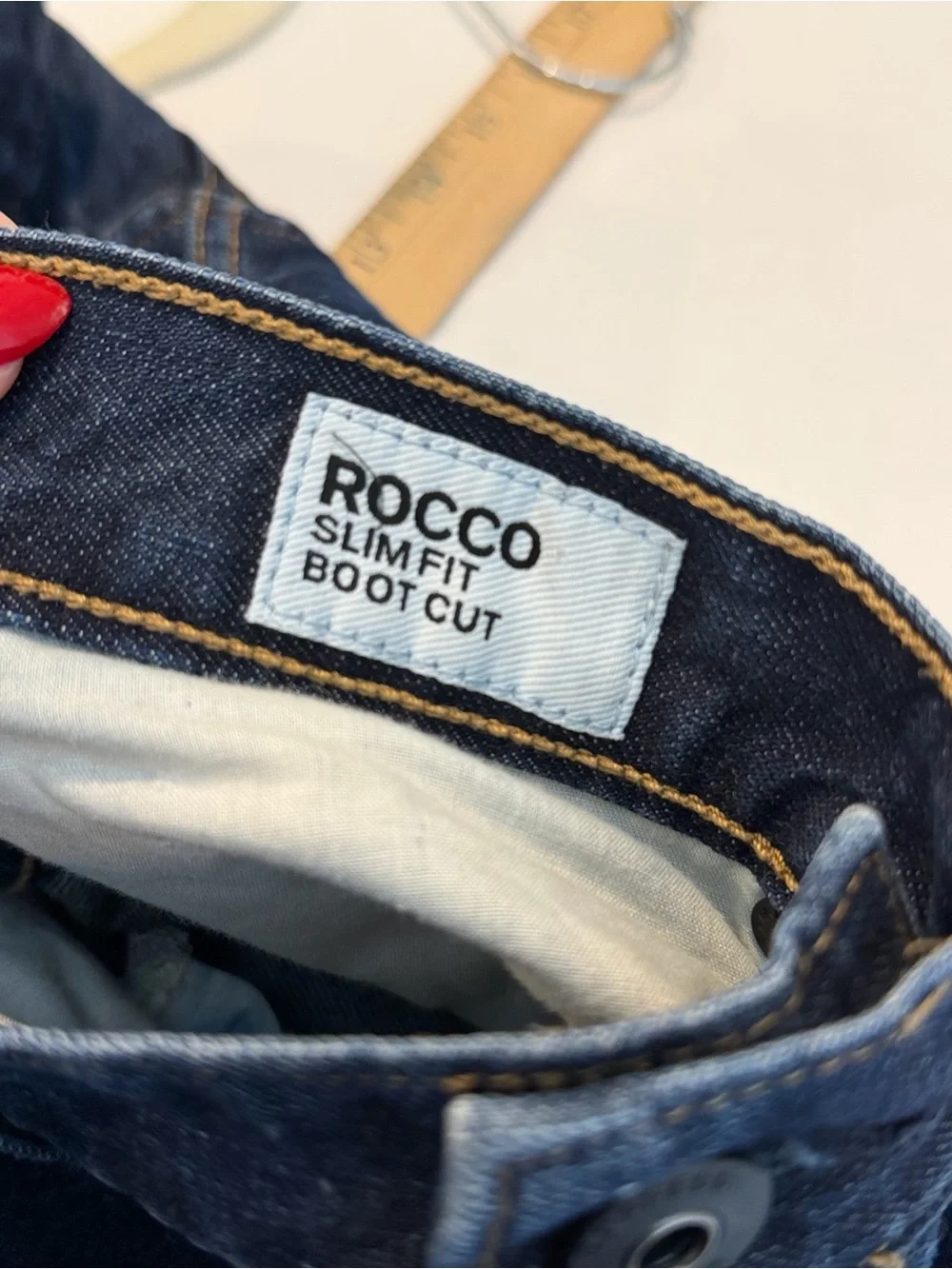 Express Rocco slim fit boot cut jeans size 32x32